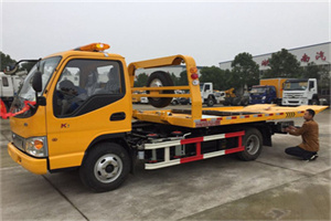 三明哪里有拖车服务