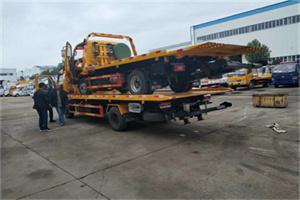 三明同城汽车补胎